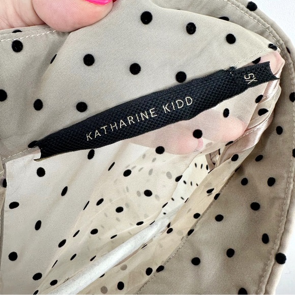 Katharine Kidd Bianca Top Semi-Sheer Chiffon Blouse Nude Tan & Black Polka Dot - Picture 11 of 16